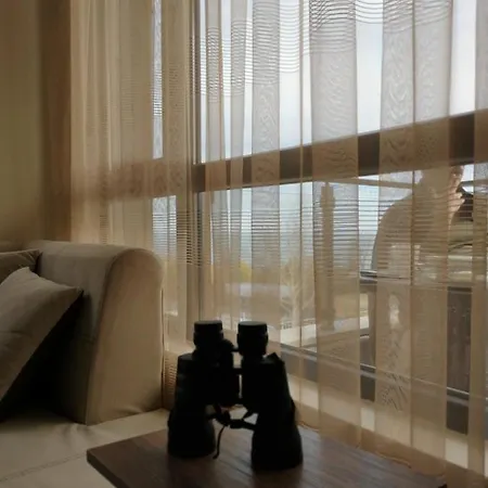 Apartament Cozy With An Impressive Sea View