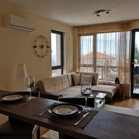 Cozy With An Impressive Sea View * Warna